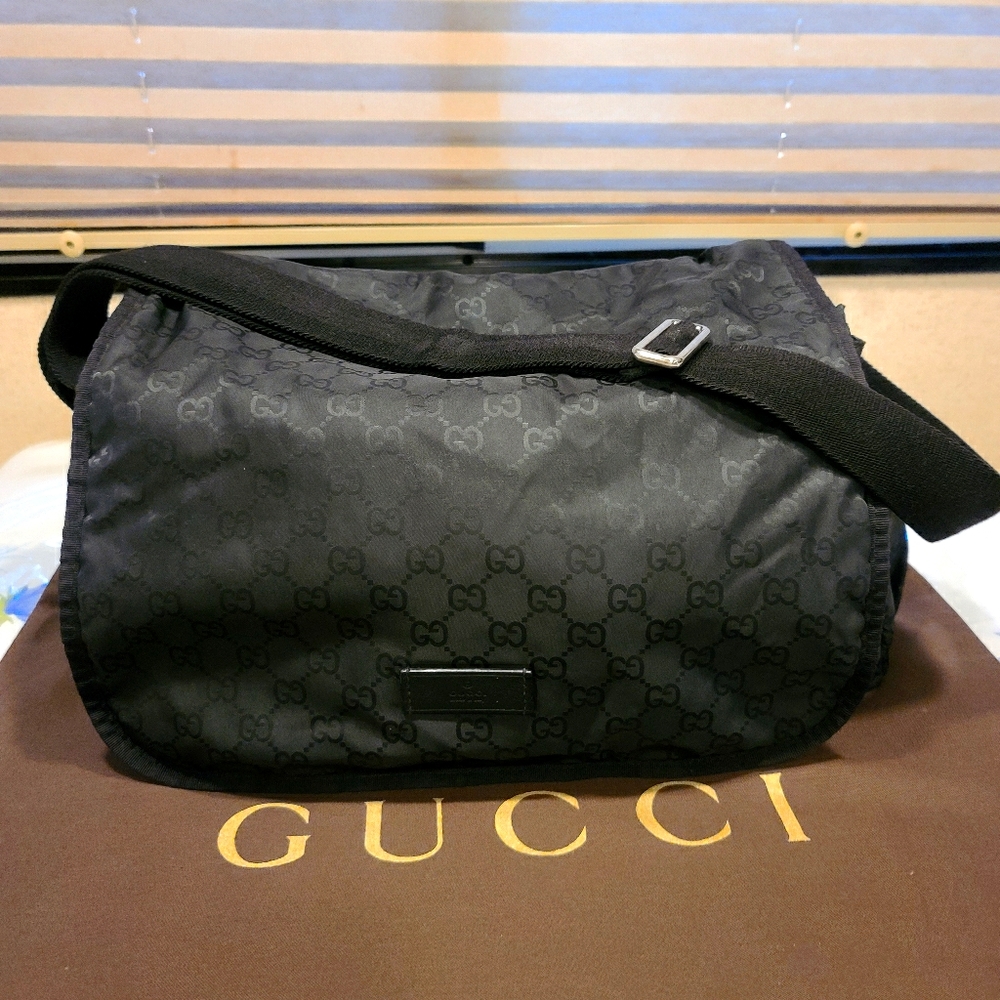 Authentic Gucci Daiper bag